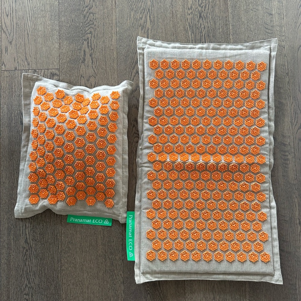 Pranamat ECO Acupressure Mat and Pillow Set